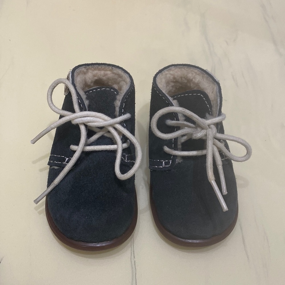 Baby Uggs